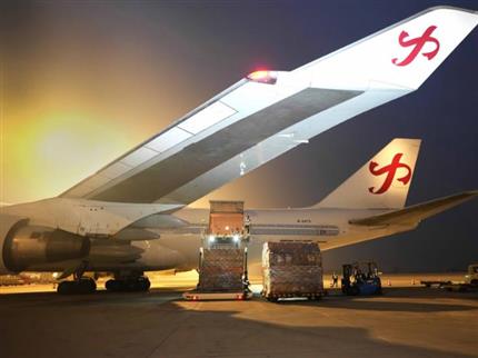 61.1萬噸！鄭州機(jī)場(chǎng)貨運(yùn)量已超去年 “雙貨航”支撐鄭州樞紐貨運(yùn)再突破